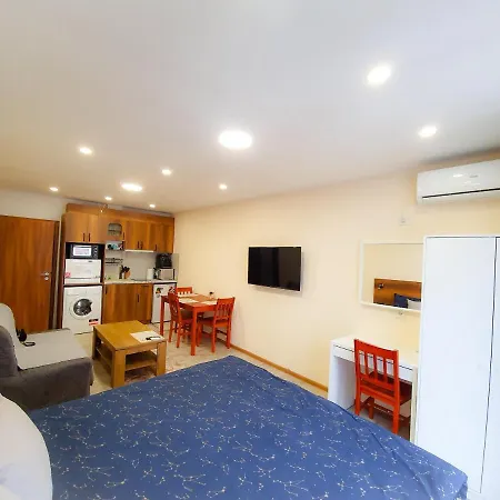 Malavi Dv2 Center Ruse